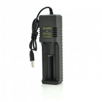 Зарядний пристрій акумулятора 18650 від USB (павербанка)